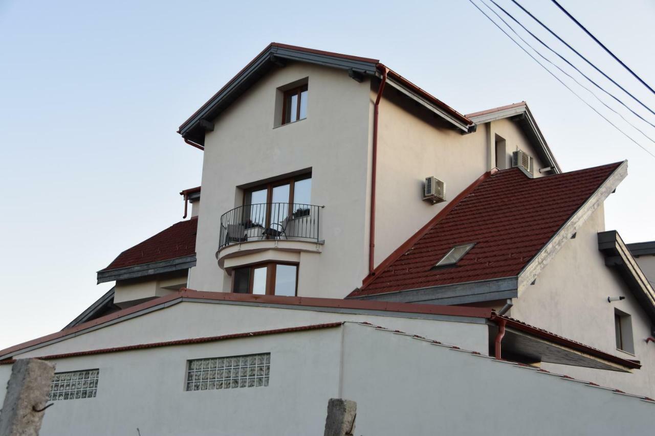 Dream Apartment Deva Bagian luar foto